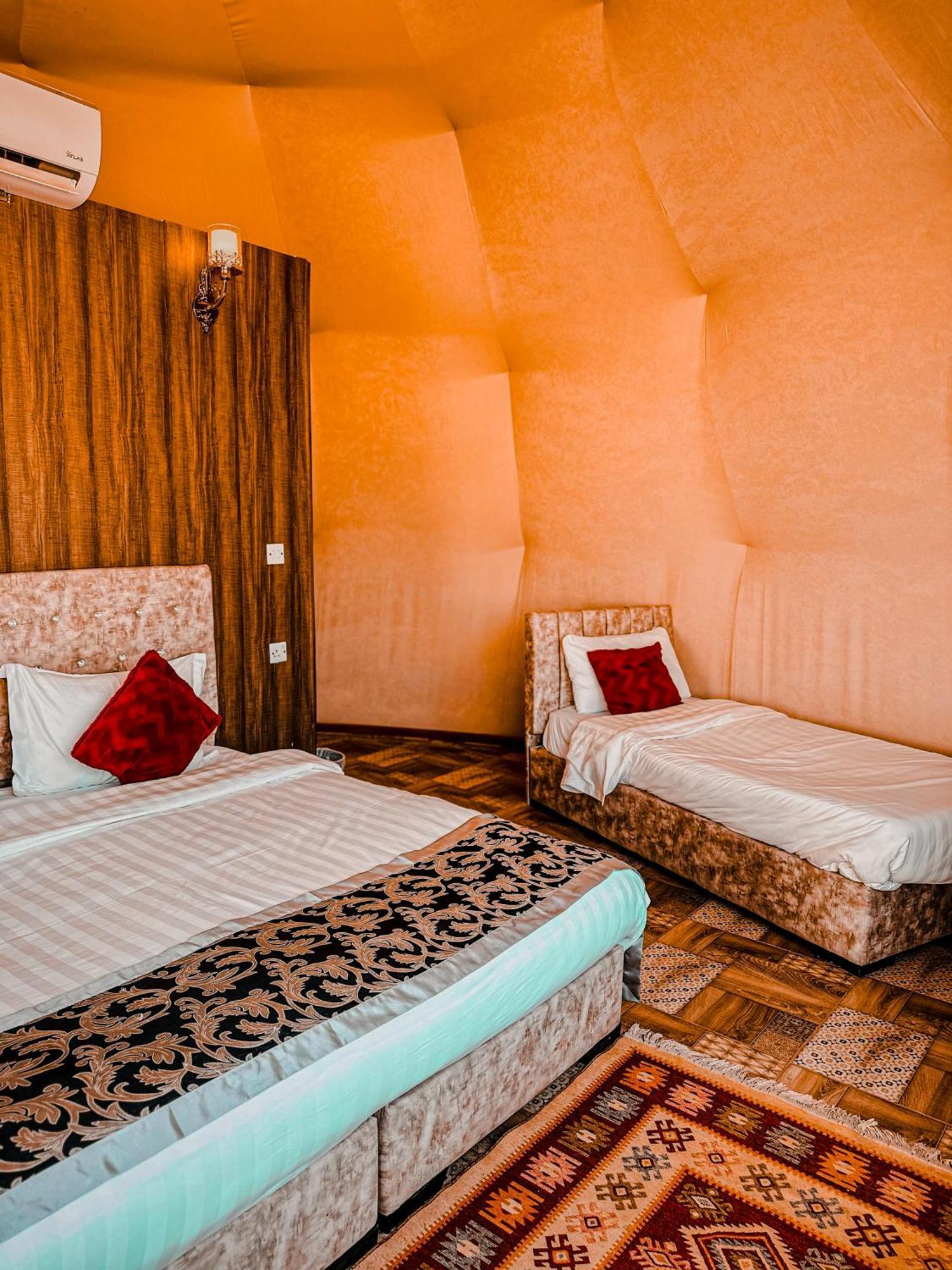 Rum Warm Bubble Camp Wadi Rum Exterior foto